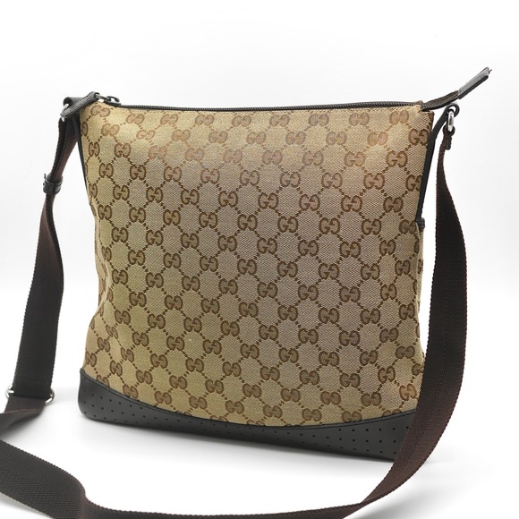 🍓GUCCI GG Canvas Messenger Bag - Picture 4 of 14